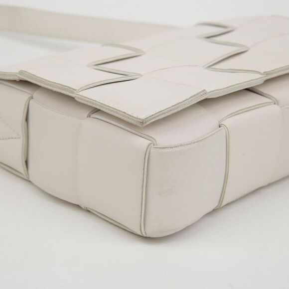 Cassette Shoulder Crossbody Bag - Picture 8 of 8